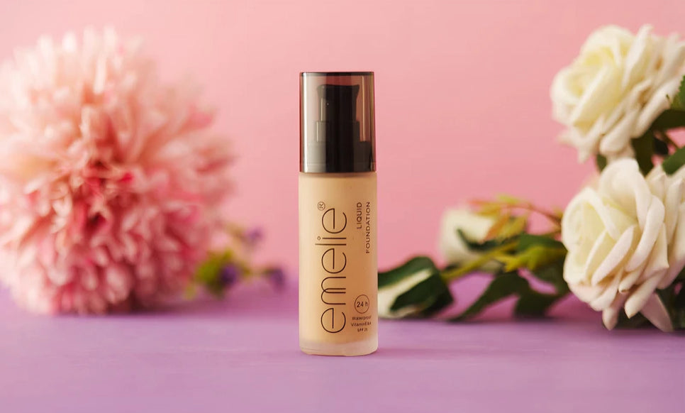 Emelie Matte Liquid Foundation - 24h Water proof Vitamin E& A - oraglowpk
