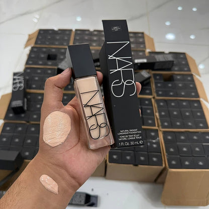 NARS Natural Radiant Longwear Foundation - oraglowpk